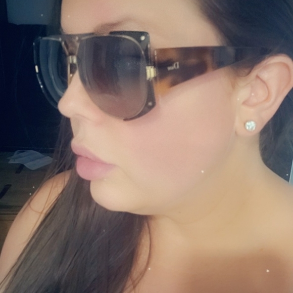 Christian Dior Sunglasses - Picture 6 of 7